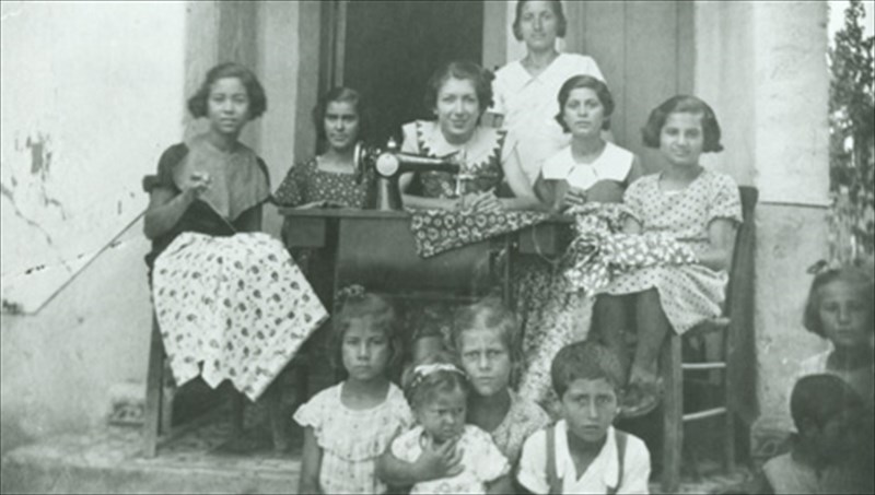 duo-fores-ksenos-to-ntokimanter-tou-andrea-apostolidi-se-nea-proboli