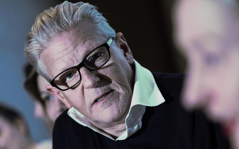 sto-elliniko-festibal-tou-Jan-fabre-i-poikilomorfia-ginetai-uposxesi-gia-enan-kalutero-kosmo-poikilomorfia-ginetai-uposxesi-gia-enan-kalutero-kosmo