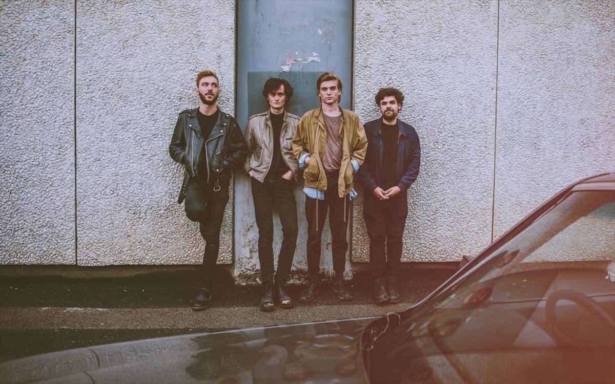 ought-w-special-guests-live-at-an-club