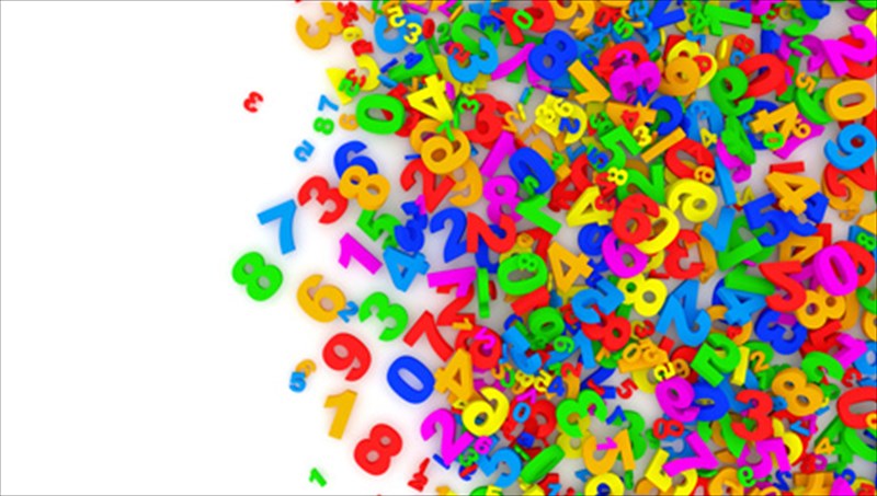 o-teukros-mixailidis-me-nea-protasi-sti-mathimatiki-logotexnia