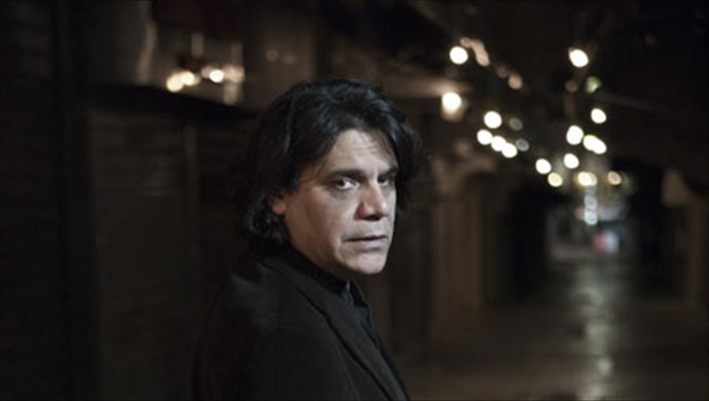 o-nikos-ksudakis-gia-liges-meres-mono-sto-gualino-mousiko-theatro