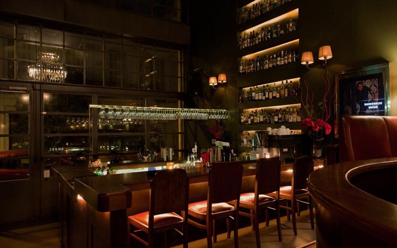 apopse-to-nixon-rixnei-aulaia