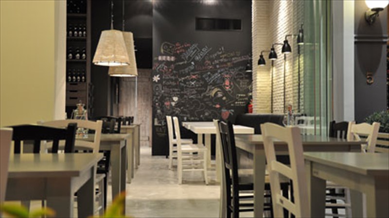 kalamaki-square-kai-i-agia-paraskeui-thelei-to-grill-house-tis-agia-paraskeui-thelei-to-grill-house-tis