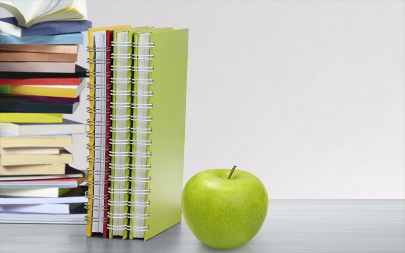 diatrofi-kai-eksetaseis-pos-prepei-na-trone-oi-mathites-ti-duskoli-auti-periodo