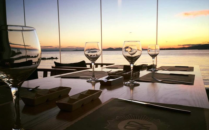 rubirosa-seaside-delight-i-nea-afiksi-gia-kafe-kai-fagito-ston-alimo-nea-afiksi-gia-kafe-kai-fagito-ston-alimo