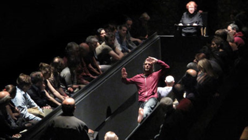 kritiki-theatrou-maouzer