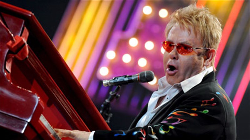 who-is-who-elton-John