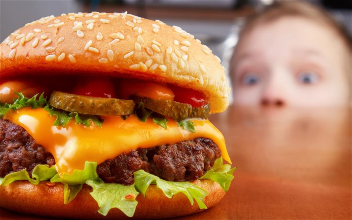 mpergker-paidi-fast-food