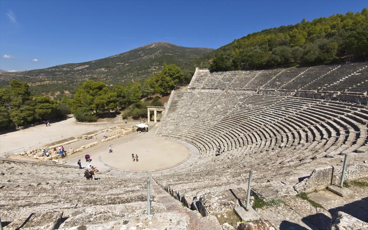 epidauros-theatro