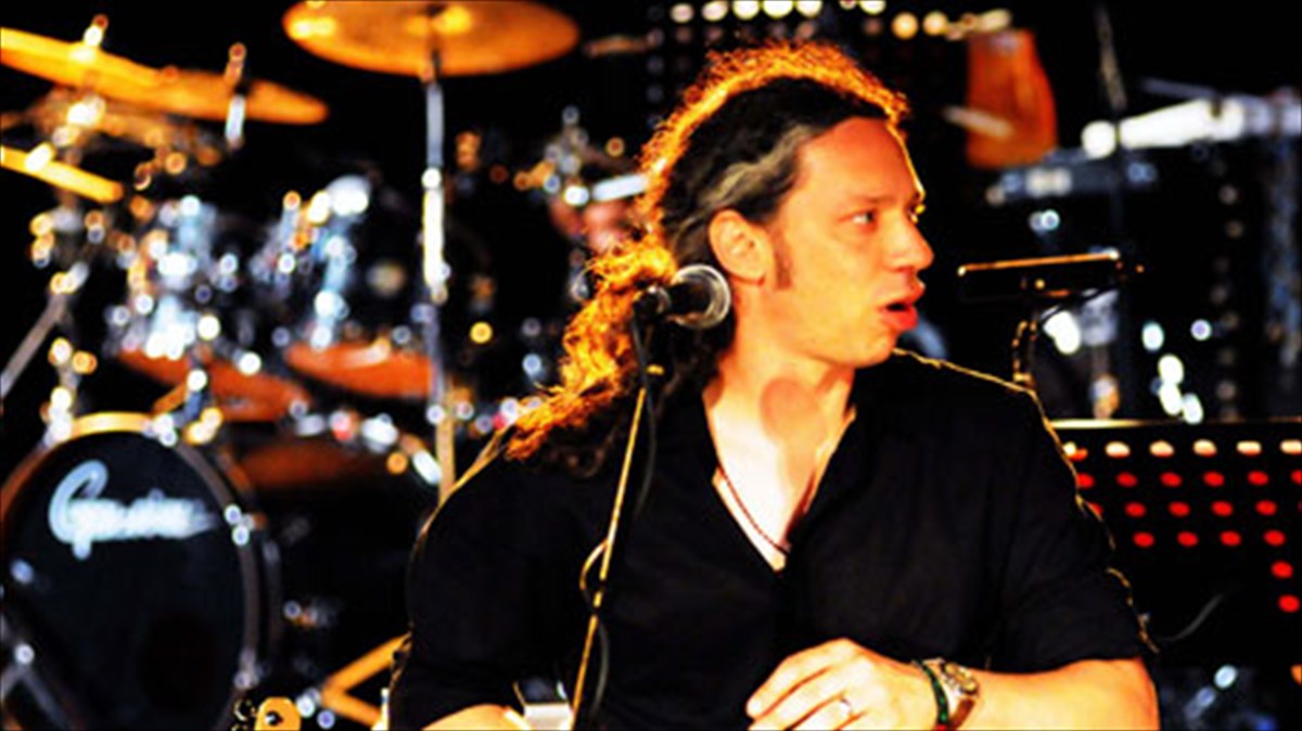 ananeomenos-alkinoos-ioannidis-ston-elliniko-kosmo