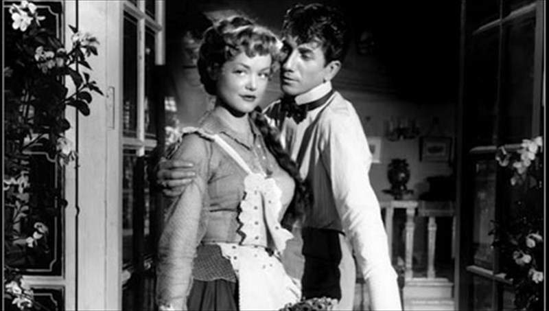 to-aristourgima-tou-maks-ofils-kanei-ton-kuklo-tou-erota