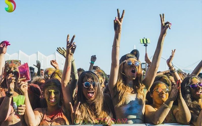 girls-have-the-power-sto-colour-day-festival