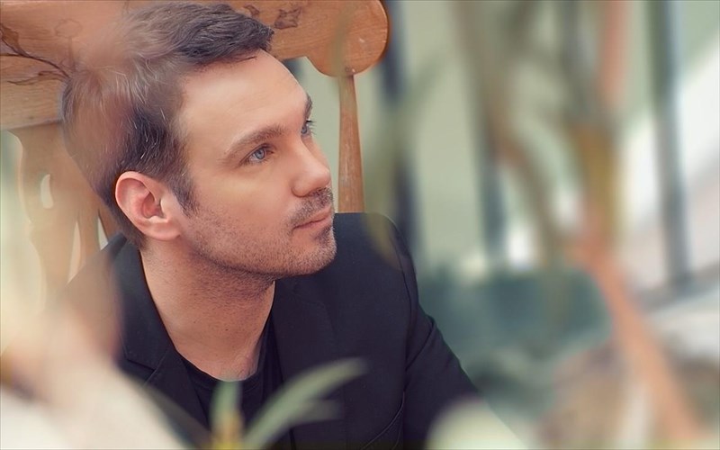 festibal-athinon-kai-epidaurou-o-kipos-tis-peiraios-gemizei-mousikes