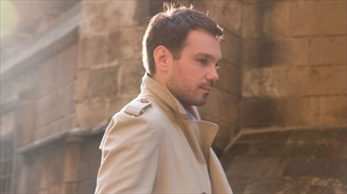 o-giorgis-xristodoulou-zontana-till-the-floor-falls-apart