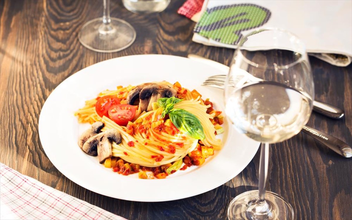 zumarika-makaronia-krasi