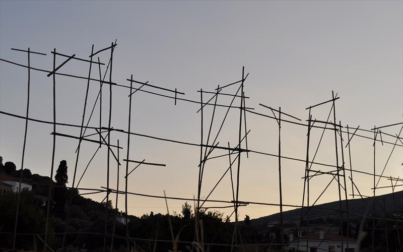 it-never-happened-o-xristos-bagiatas-eksereuna-auto-pou-de-sunebi-alla-tha-mporouse-na-eixe-sumbei