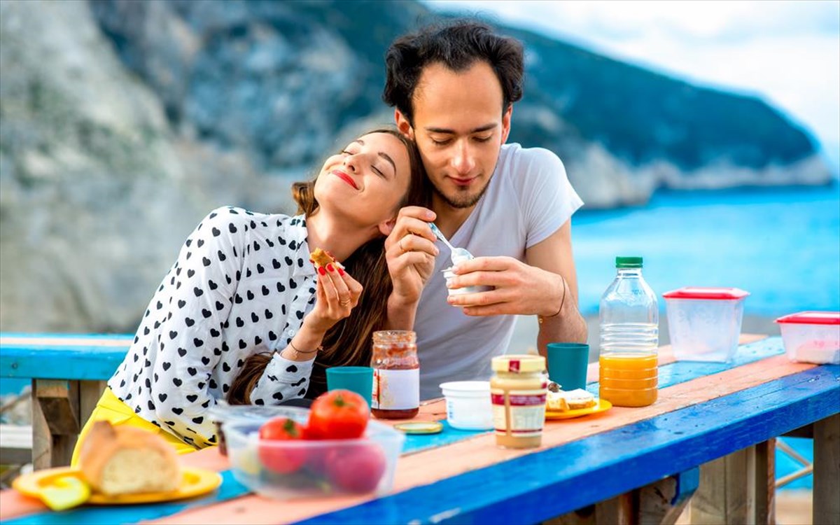 zeugari-kalokairi-troei