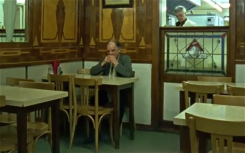 o-giorgos-lanthimos-skinothetei-tous-radiohead