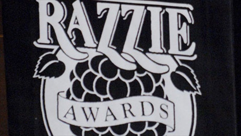 xrusa-batomoura-stin-prosmoni-ton-oskar