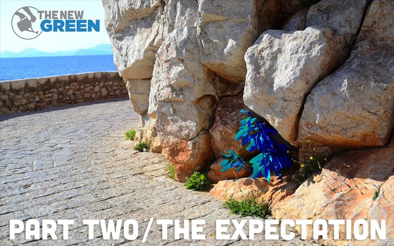 enas-anarxos-mple-kipos-gia-ta-matia-tis-udras-kai-mono