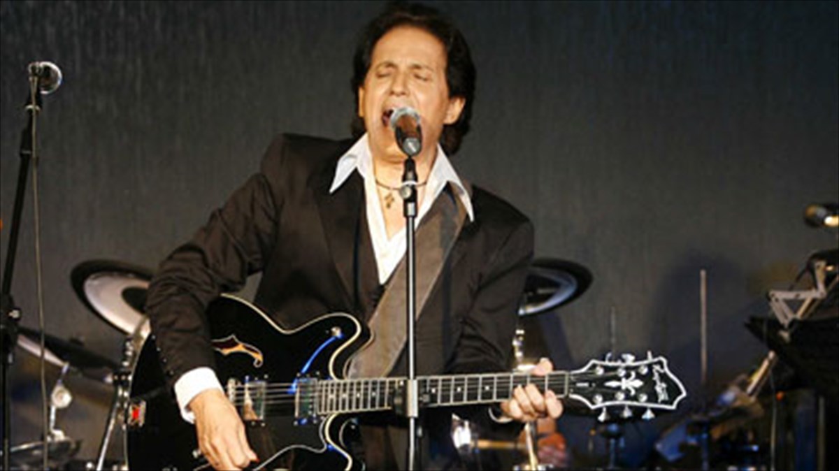 mia-treli-karnabaliki-nuxta-me-ton-pasxali