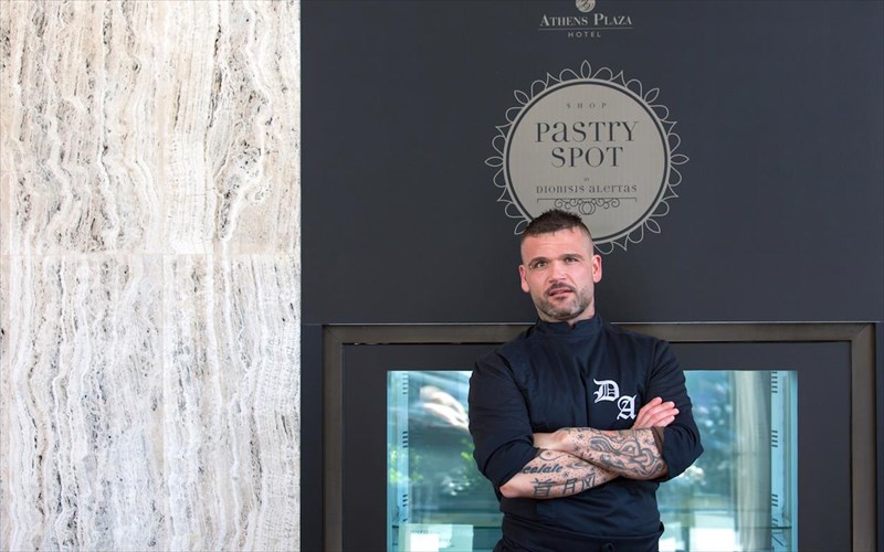 pastry-spot-by-dionisis-alertas-gluko-dialeimma-stin-kardia-tis-athinas