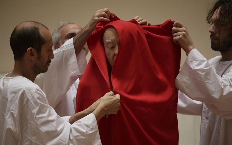 mathimata-glossologias-kai-poikilon-sumbolismon-apo-ton-ioulio-kaisara