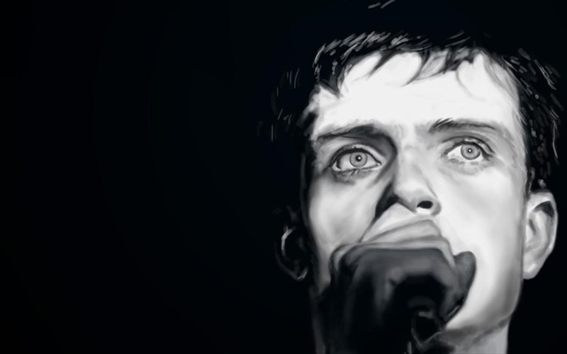 ian-curtis-38-xronia-apo-ton-thanato-enos-megalou-mousikou-muthou