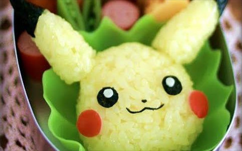 iaponiki-suntagi-gia-nostimo-pikachu-onigiri