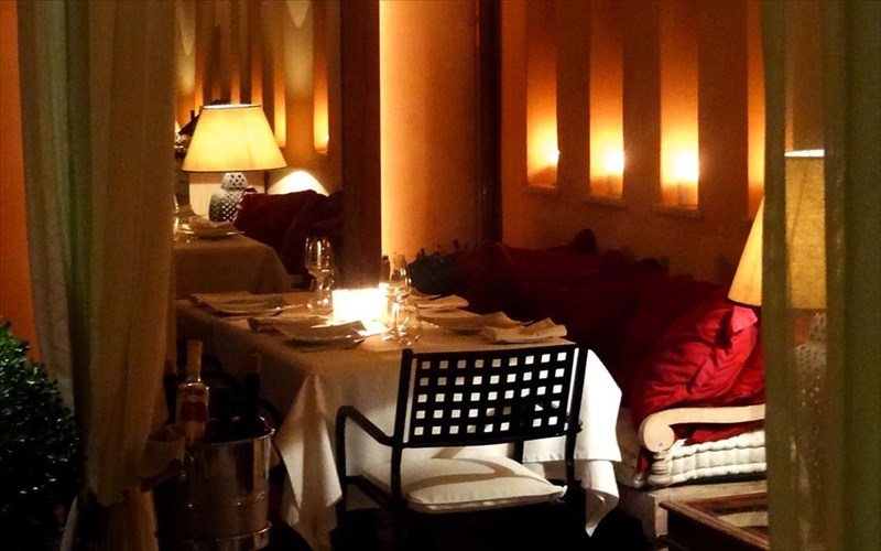 patio-to-neo-talk-of-the-town-sto-margi-hotel