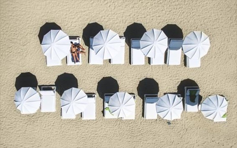 i-mukonos-tis-marinas-bernikou-sti-dimotiki-pinakothiki-mukonou