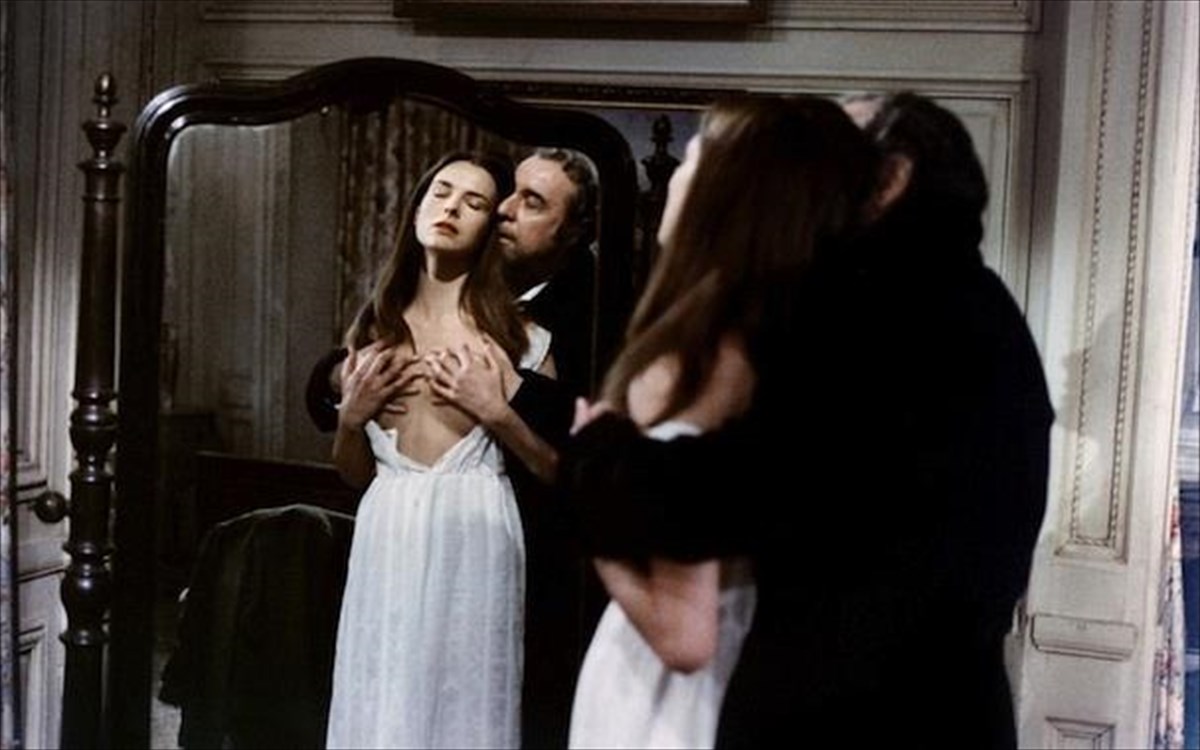 to-skoteino-antikeimeno-tou-pothou2