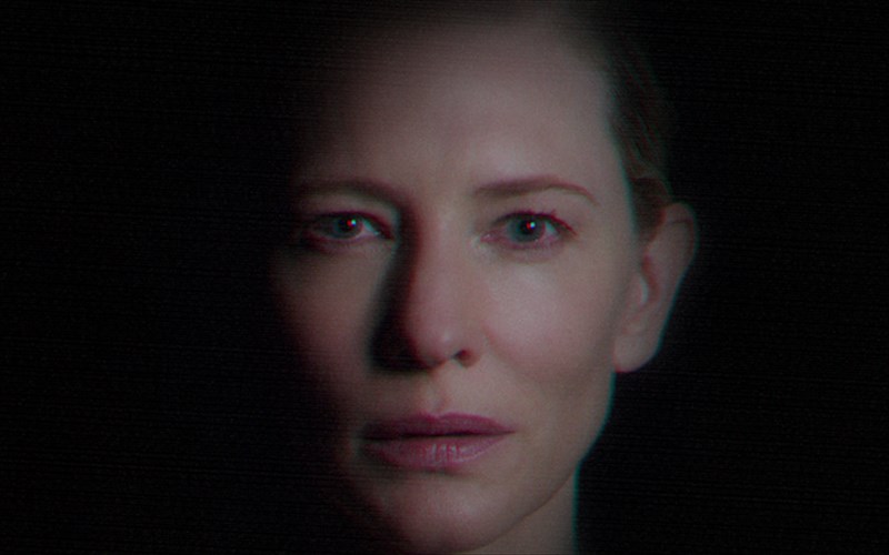 h-keit-mplanset-protagonistria-sto-neo-klip-ton-massive-attack