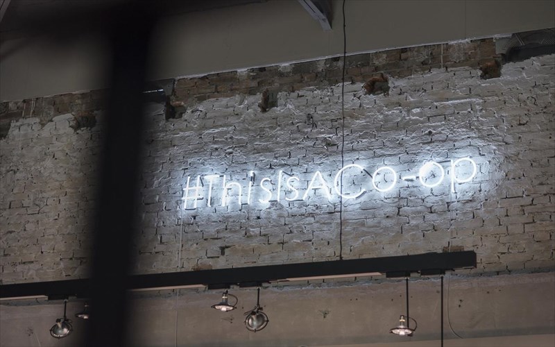 diimero-ekdiloseon-gia-tin-ellada-stin-15i-mpienale-tis-benetias