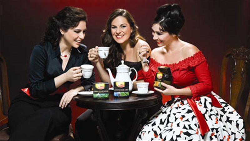 ena-tsai-pou-mosxobolamelodies