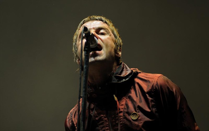 solo-kariera-me-neo-almpoum-gia-ton-liam-gallagher
