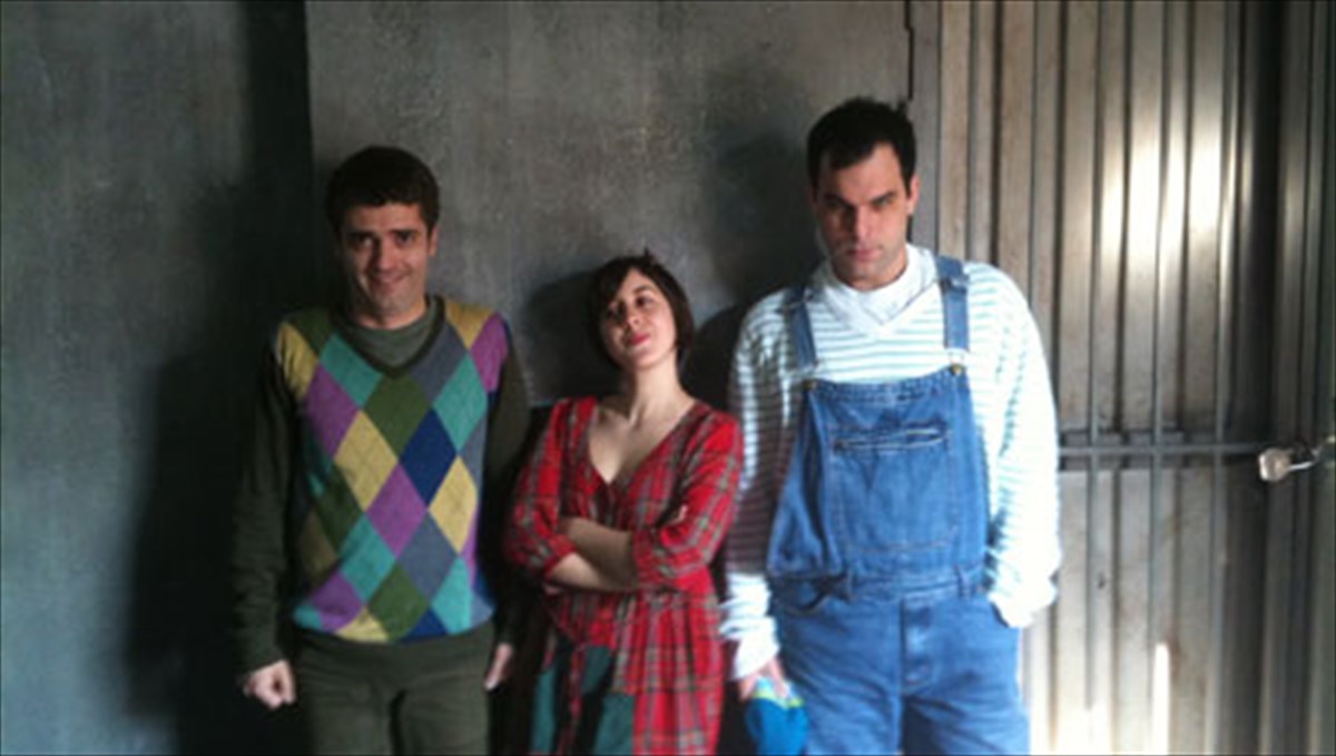 otan-ta-paidia-grafoun-theatro