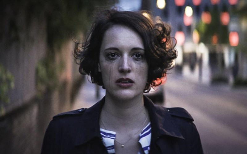 to-fleabag-einai-mia-komodia-pou-mila-anoixta-gia-tin-monaksia