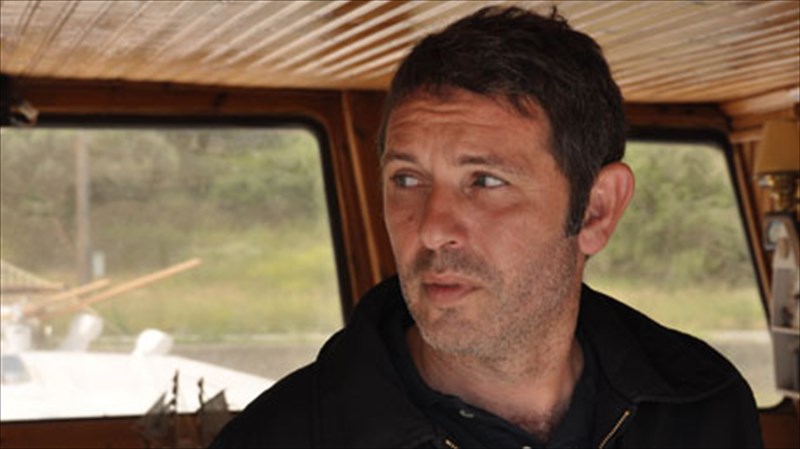 o-paulos-paulidis-me-palia-kai-nea-tragoudia-tou-sto-gagarin