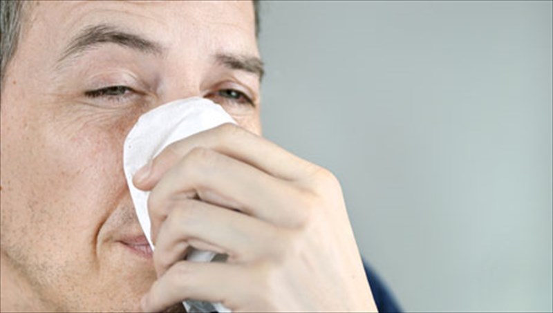 xronia-igmoritida-poia-einai-ta-sumptomata-kai-pos-antimetopizetai