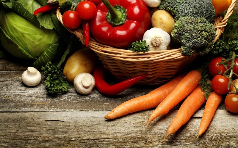 giati-den-einai-ola-ta-biologika-trofima-asfali-kai-giati-na-protimate-topika-proionta