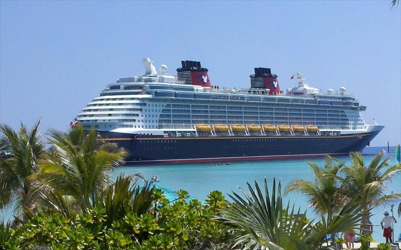 oi-krouazieres-kerdizoun-tous-touristes