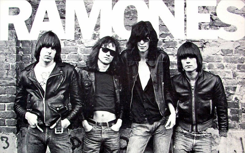 odos-ramones-sto-queens-tis-neas-yorkis