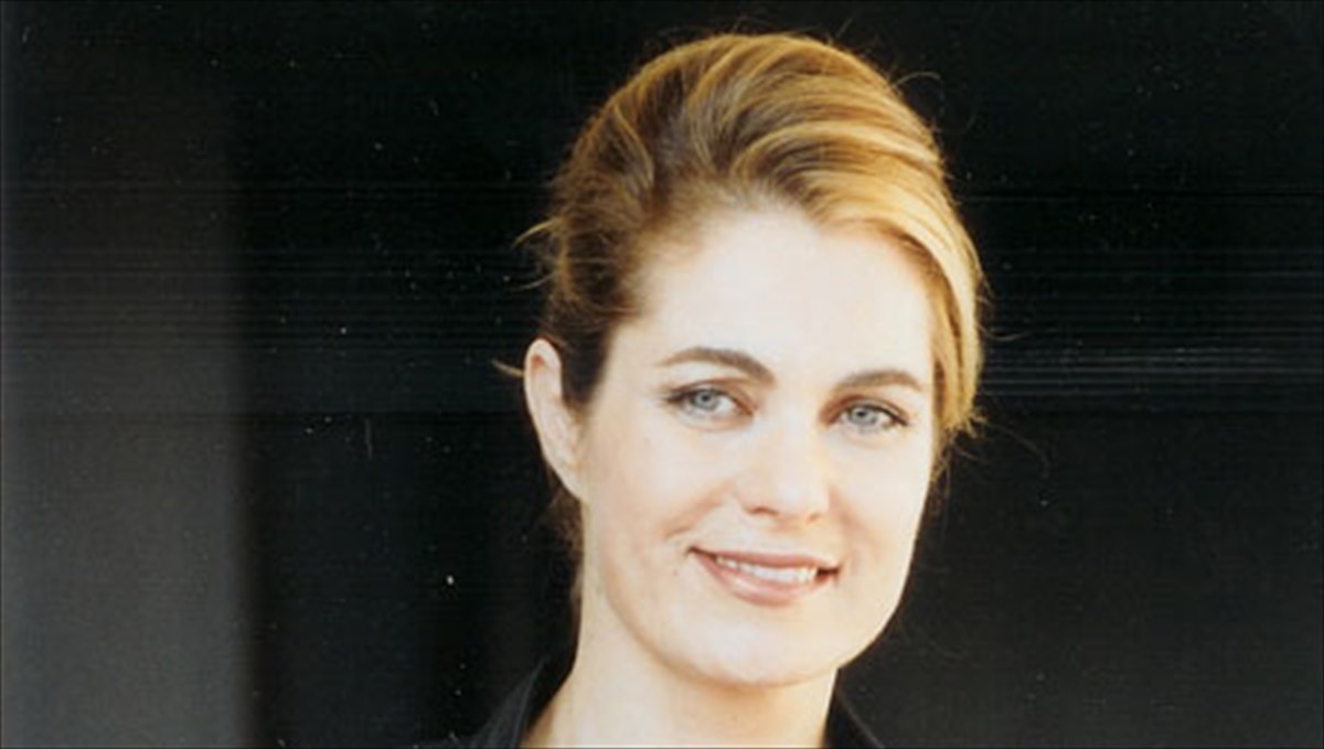 xrusa-spilioti-oi-antidraseis-mas-akrobatoun-metaksu-katapliksis-kai-akinisias