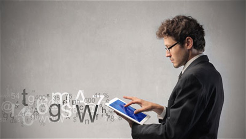 theatriki-eksodos-me-ena-click