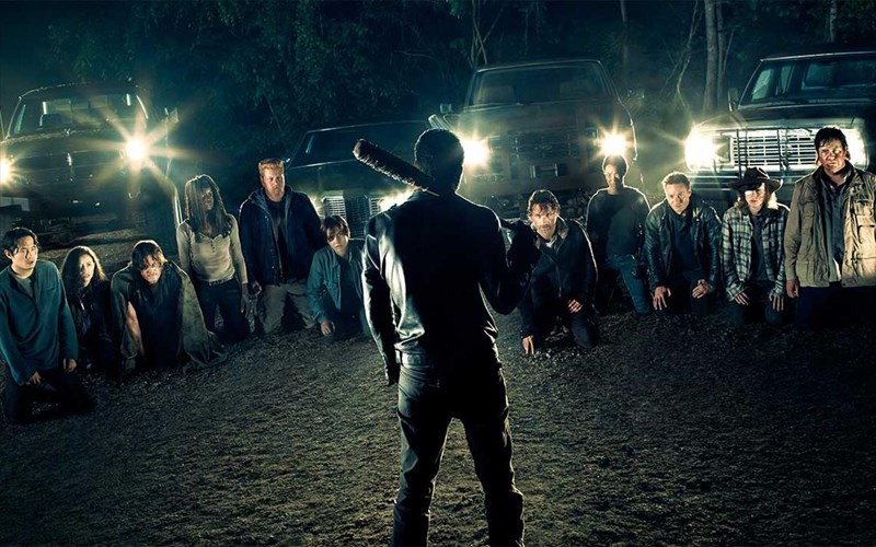 pos-to-the-walking-dead-egine-mia-seira-fainomeno-tis-epoxis-mas