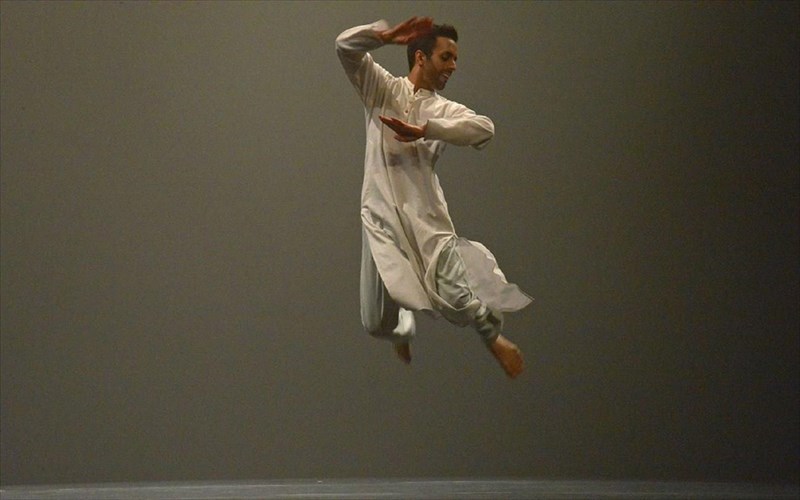 to-aristourgima-ruthmon-kai-deksiotexnias-tou-aakas-ontentra-erxetai-gia-duo-parastaseis