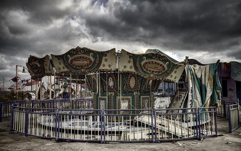 ta-pio-anatrixiastika-egkataleleimmena-aksiotheata-tou-kosmou