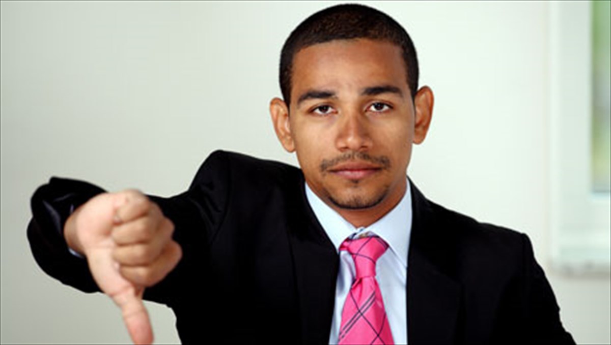 pos-na-xeiristeite-tin-kaki-kritiki-gia-mia-apotuxia-sti-douleia-sas