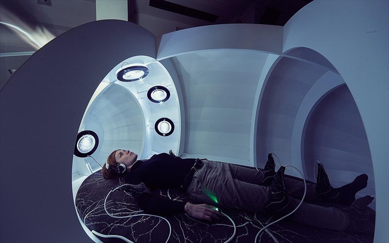 me-tin-ekthesi-hybrids-i-stegi-mas-kalei-se-ena-taksidi-sto-mellon-stegi-mas-kalei-se-ena-taksidi-sto-mellon